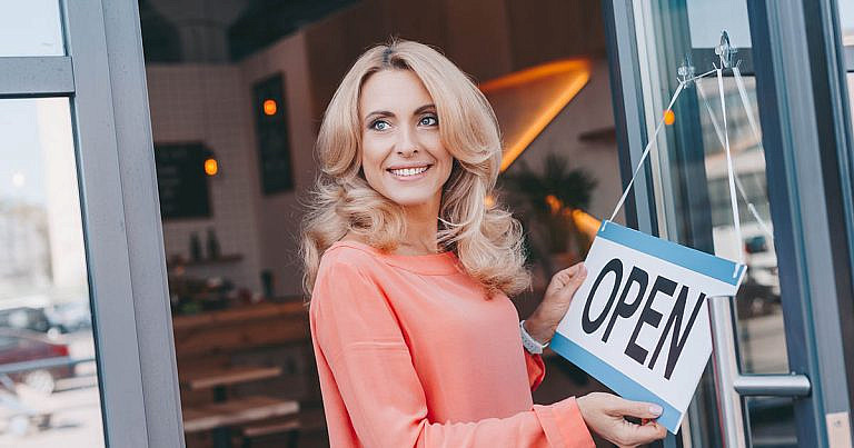 Digital Marketing Empowers Small Businesses During a Recession Blog Article